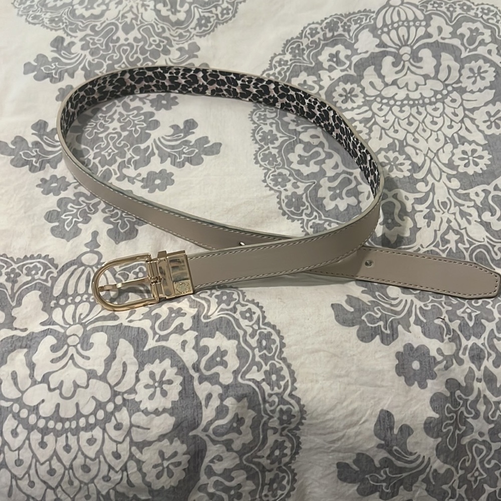 C Wonder Women’s Reversible Belt - Picture 2 of 2